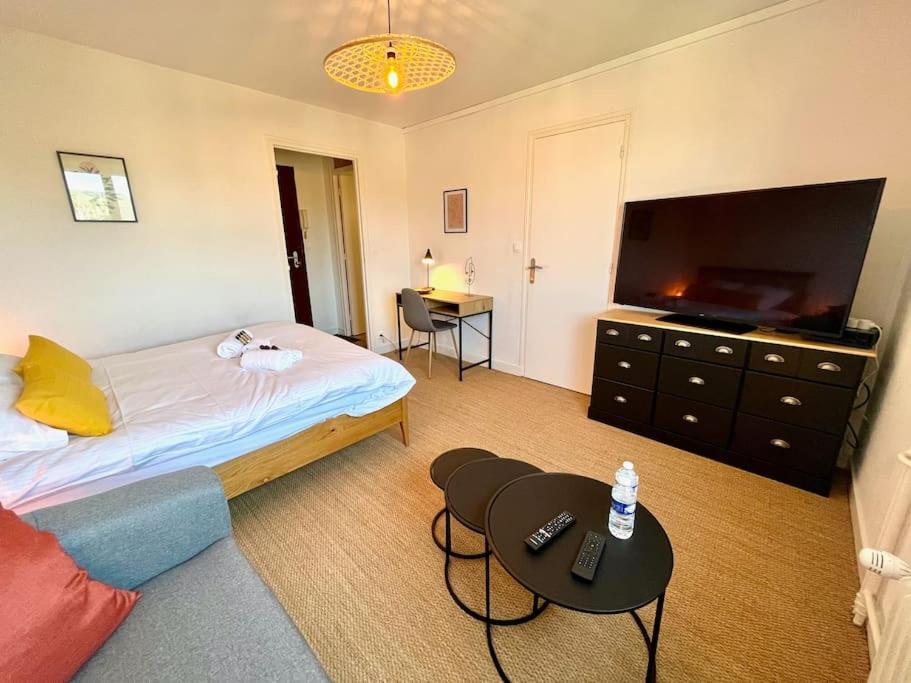 Giena - Sils Apartment Caen Ngoại thất bức ảnh